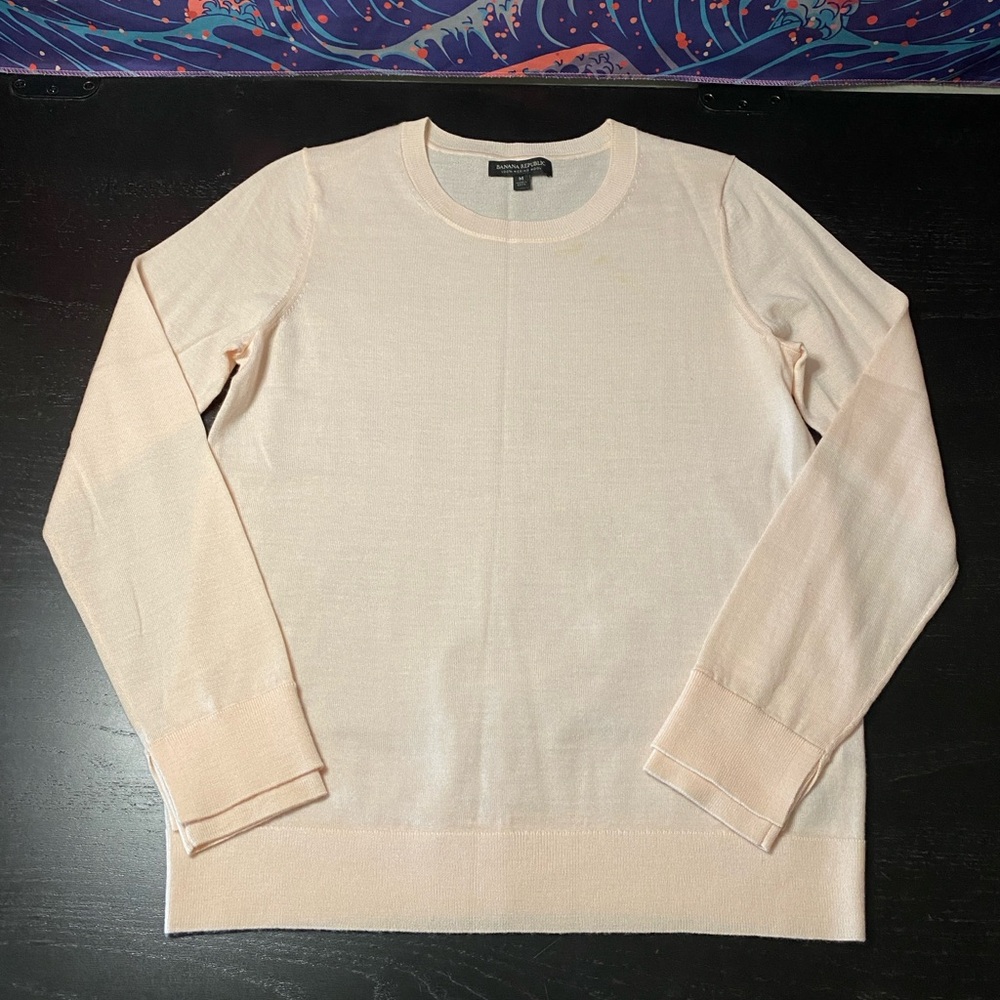 Banana Republic Men’s Crewneck Sweater in Pale Pink